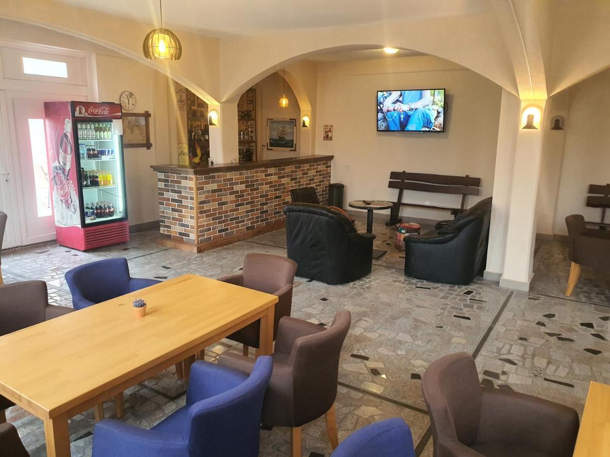 Hotel Barbaric Međugorje Exteriör bild