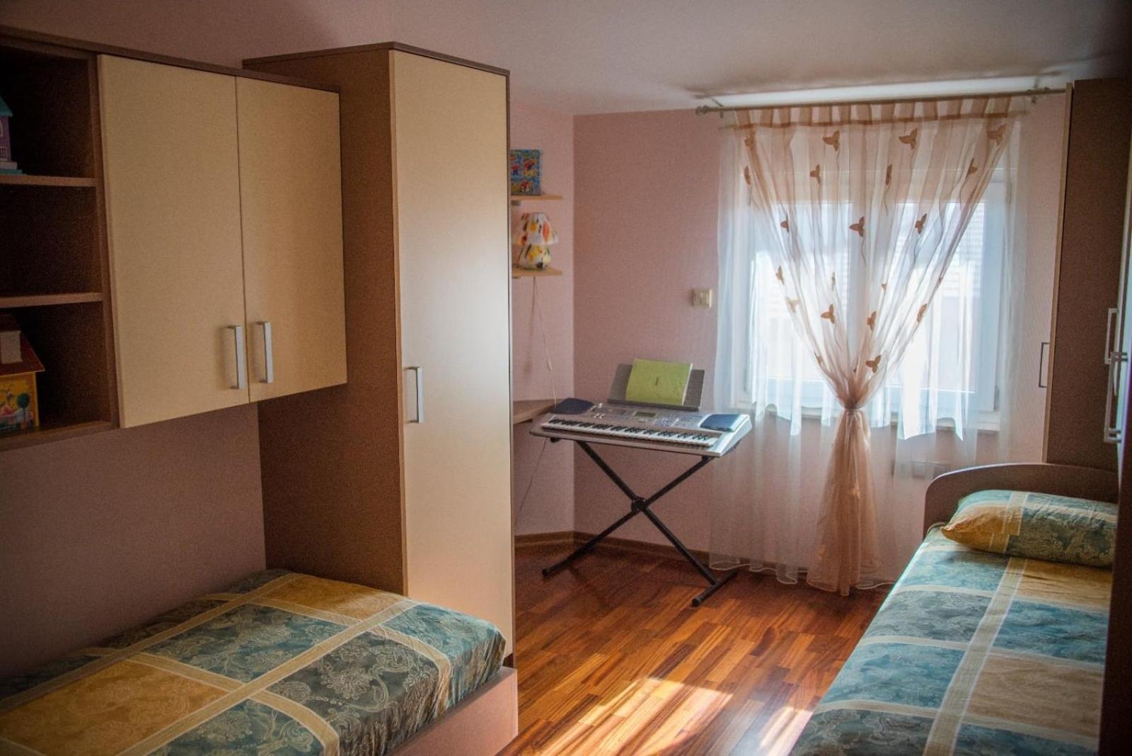 Hotel Barbaric Međugorje Exteriör bild