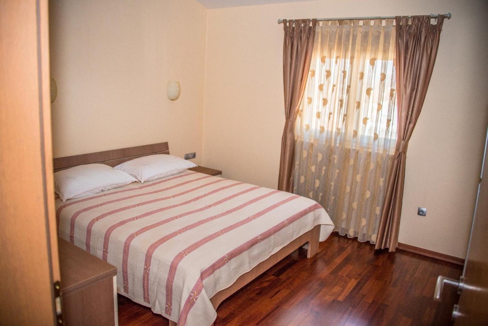 Hotel Barbaric Međugorje Exteriör bild