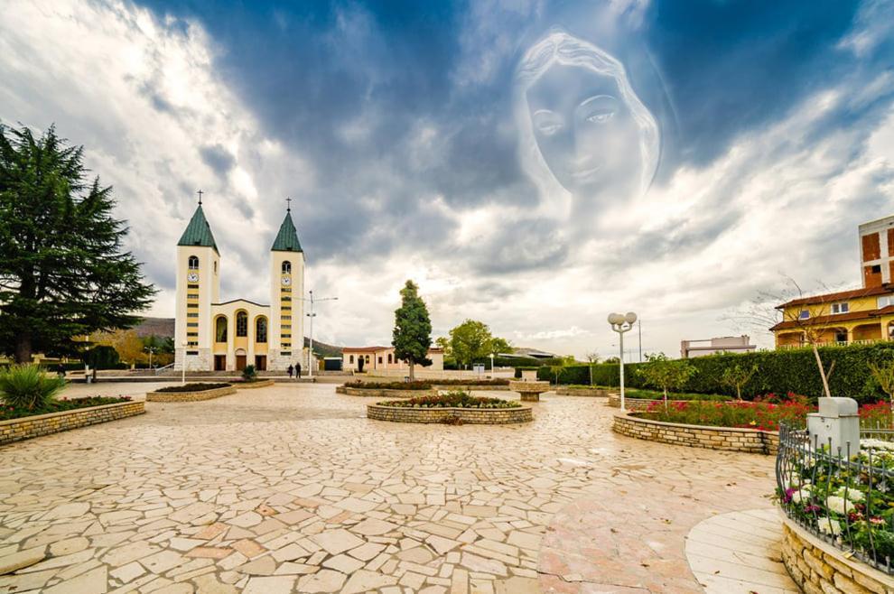 Hotel Barbaric Međugorje Exteriör bild