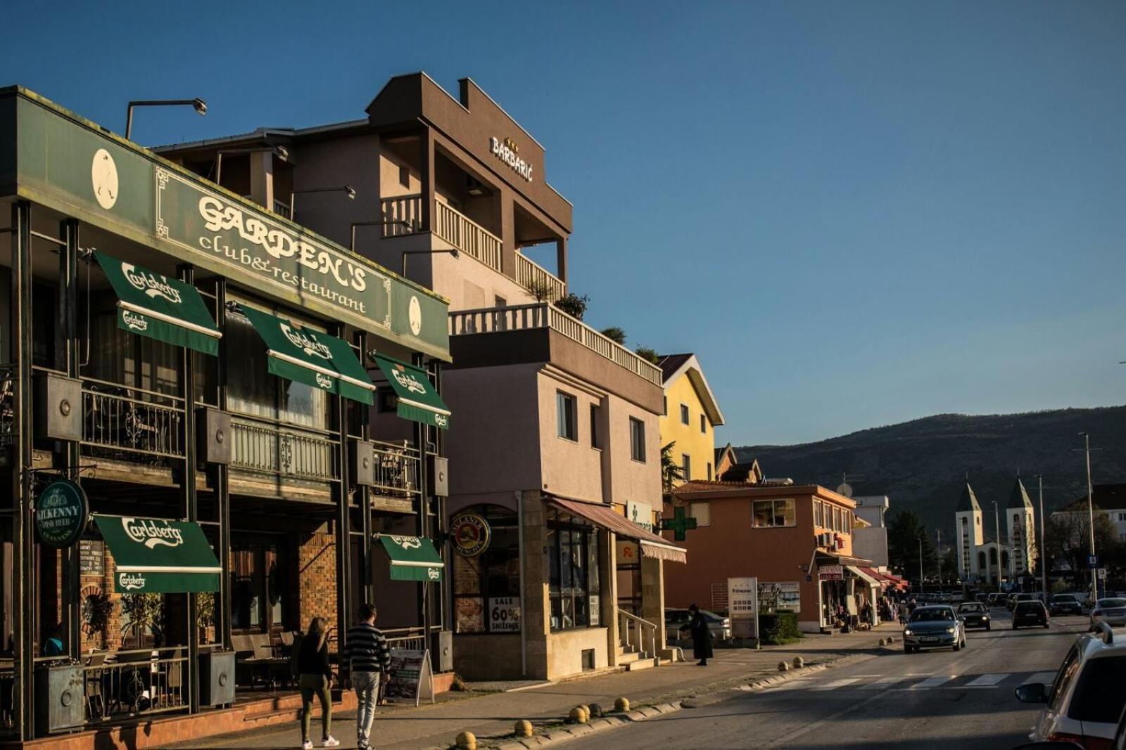 Hotel Barbaric Međugorje Exteriör bild